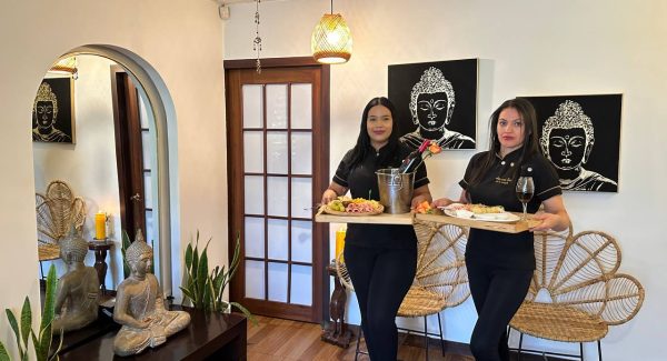 photo_5046411166791871505_y-1